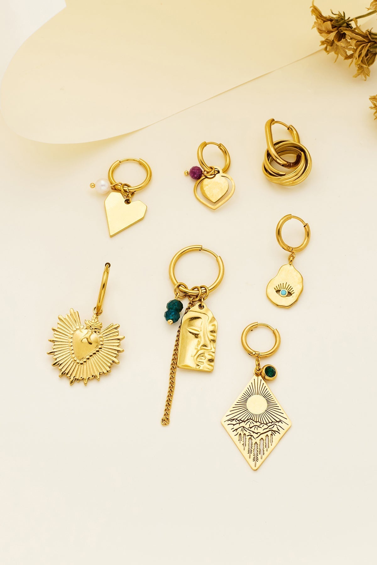 Zirve Işığı Küpe